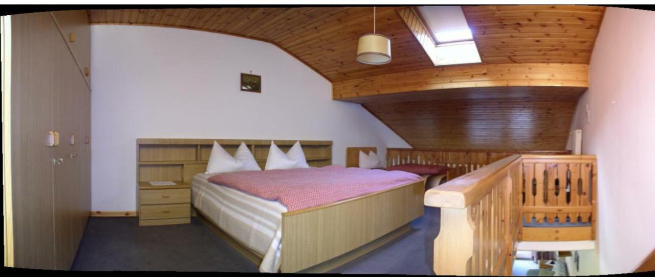 Appartamenti Bernard Sas Canazei Exterior foto